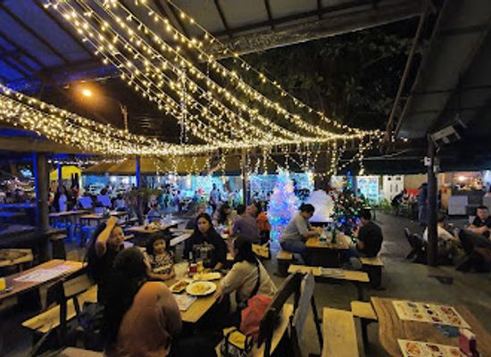 thailand/bangkok/rattanakosin/bar/moonshine-bar
