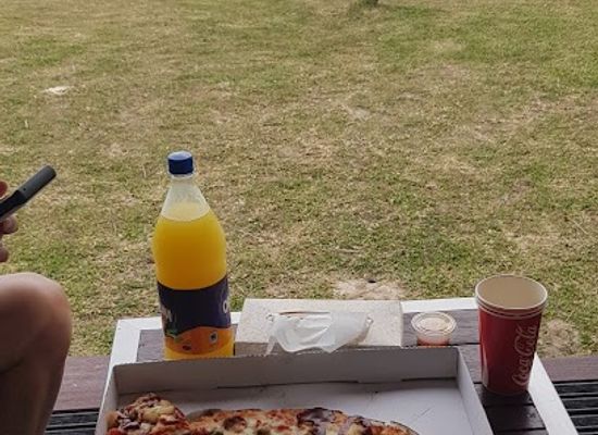 new-caledonia/lifou/bar/pizzeria-le-finemem