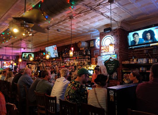 rhode-island/beavertail-state-park/bar/pour-judgement