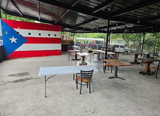 puerto-rico/mona-island/bar/la-cocina-del-ultimo-brinco