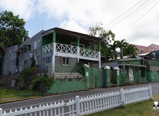 saint-kitts-and-nevis/saint-mary-cayon-parish/bar/the-green-valley-pub