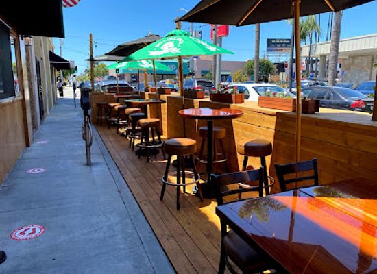 california/long-beach/belmont-shore/bar/quinn-s-pub-grill