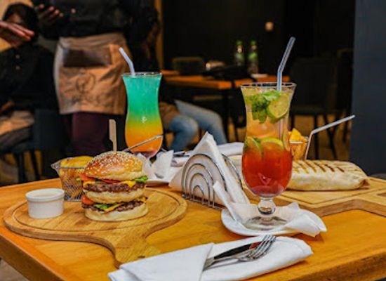 chad/kanem/bar/antique-cafe-snack