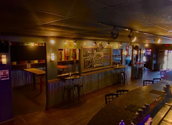 iowa/davenport/bar/the-office-cocktail-bar-lounge