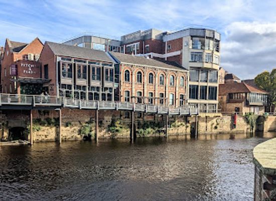 united-kingdom/yorkshire-and-the-humber/bar/pitcher-piano-york