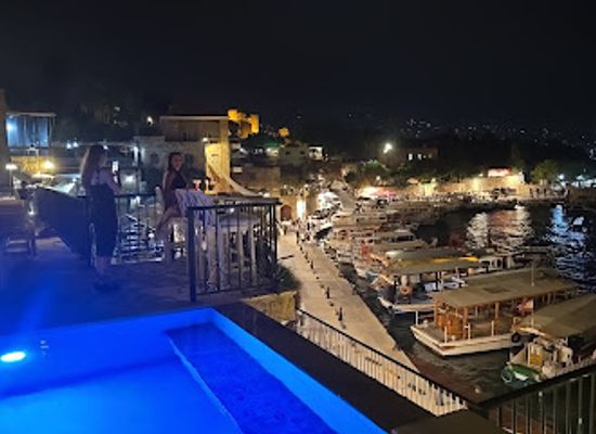 lebanon/jbeil/bar/el-molino-sunset-bar-and-lounge