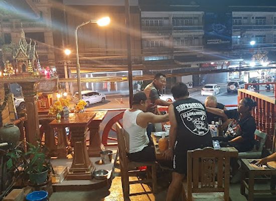 thailand/sukhothai/bar/chopper-bar