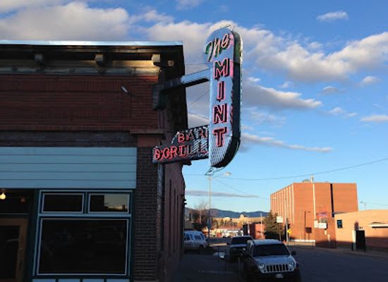 montana/lewistown/bar/mint-bar-grill
