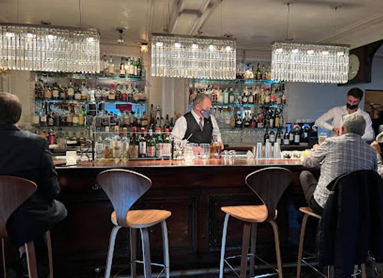 maine/knox-county/bar/natalie-s-restaurant-relais-and-chateaux