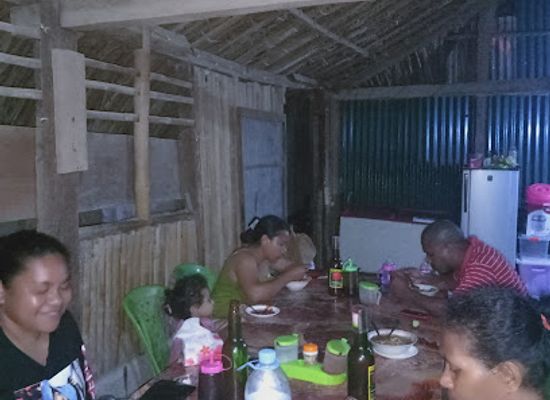timor-leste/viqueque/bar/mini-resto-sahat-garry