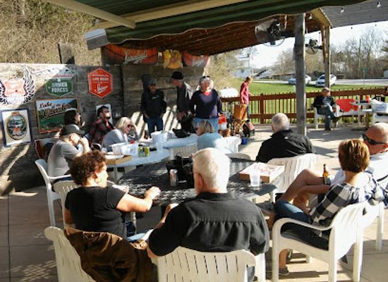 iowa/cedar-valley/bar/baxa-s-sutliff-store-tavern