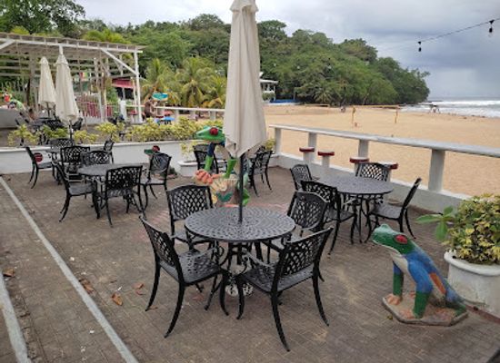 costa-rica/limon/bar/reina-s-restaurante