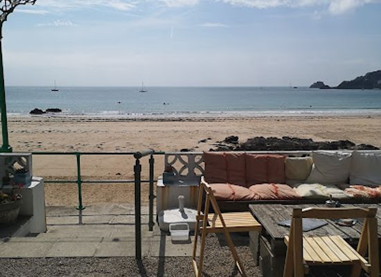 jersey/plemont-bay/bar/flavour-bay-cafe
