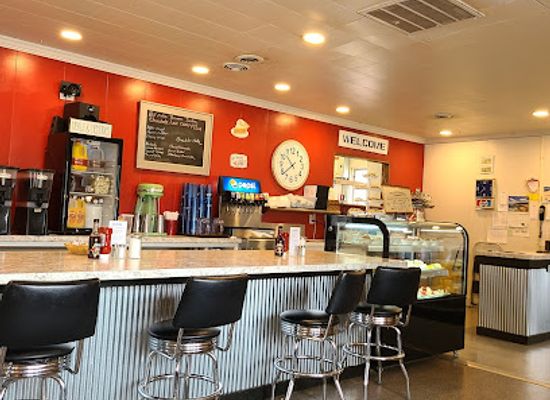 ohio/amish-country/bar/mawmaw-s-diner