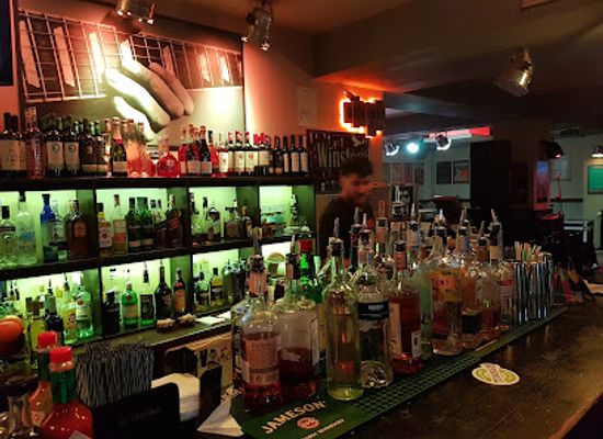 romania/iasi/bar/rock-n-rolla