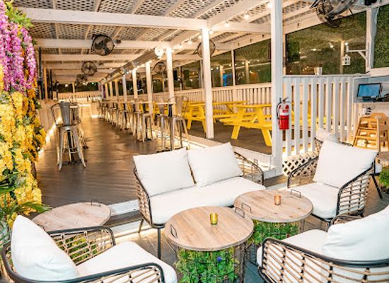 new-jersey/watchung-mountains/bar/la-chiflada-nj