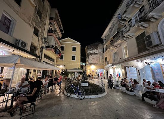 greece/corfu/corfu-old-town/bar/eraldicon