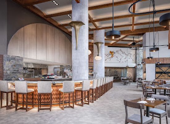 vermont/stowe-mountain-resort/bar/alpine-hall