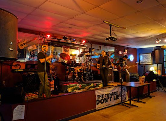 maine/old-orchard-beach/bar/gfb-scottish-pub