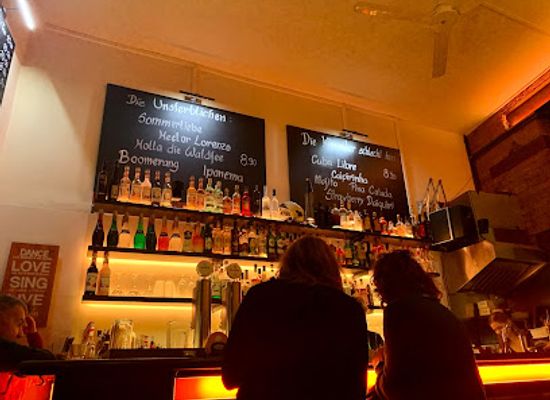 austria/vienna/neubau/bar/cocktailbar-meeru