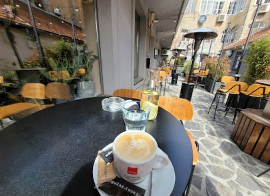 croatia/zagreb/bar/regular-bar