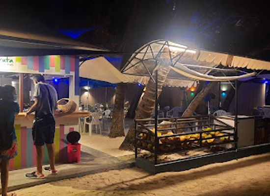 maldives/maafushi/bar/disfruta