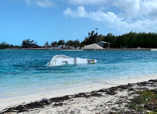 the-bahamas/bimini-islands/bar/end-of-the-world-saloon-and-snack-bar