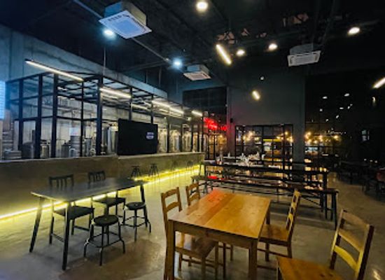 laos/vientiane/bar/corebeer