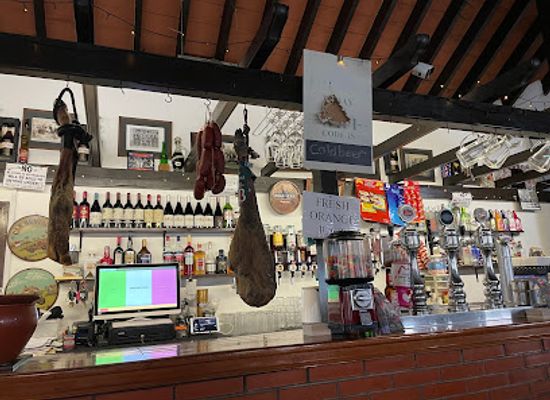 gibraltar/main-street/bar/piccadilly-garden-bar