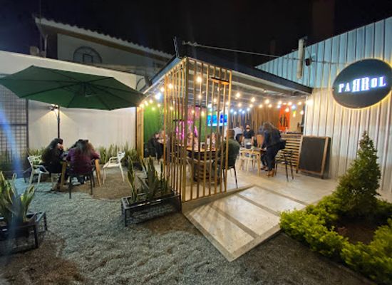 ecuador/azuay-region/bar/parrolrestobar