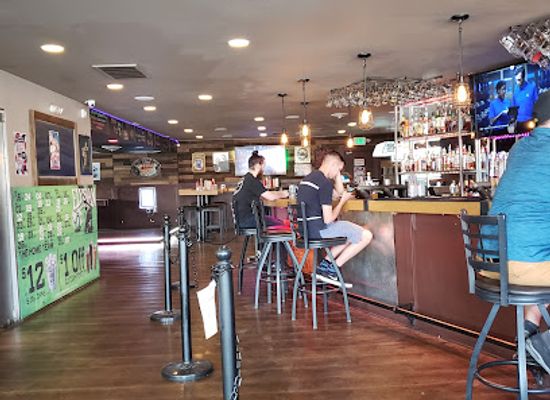 washington/spokane-river/bar/logan-tavern