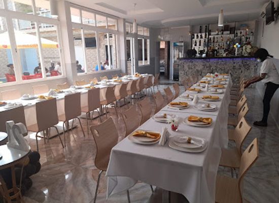 angola/zambezi-basin/bar/restaurante-bar