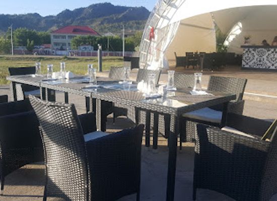 kazakhstan/bayanaul-national-park/bar/lounge-bar-oasis