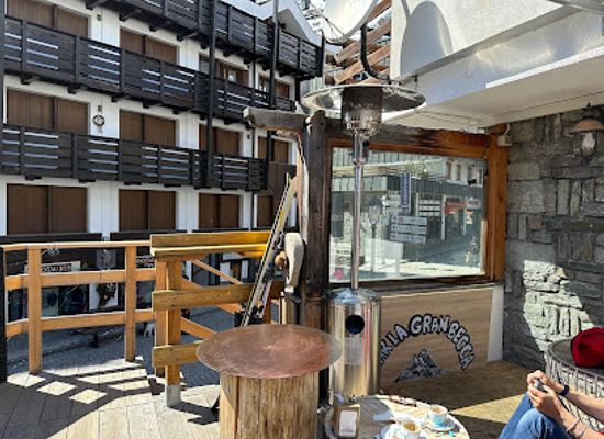 italy/cervinia/bar/la-gran-becca-cafe-gourmet-lounge