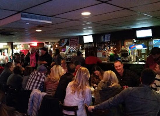 indiana/bloomington/bar/the-office-lounge-liquor-store