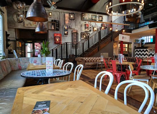 united-kingdom/bristol/bar/revolution-bristol