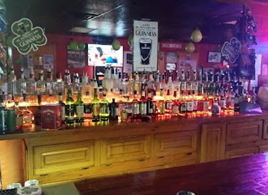 missouri/northeast-missouri/bar/carrie-s-bar
