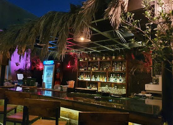 jordan/amman-plateau/bar/c-ling-rooftop