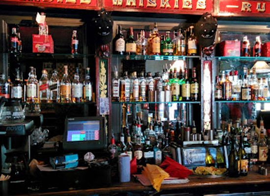 united-kingdom/belfast/queens-quarter/bar/mchughs-bar-restaurant