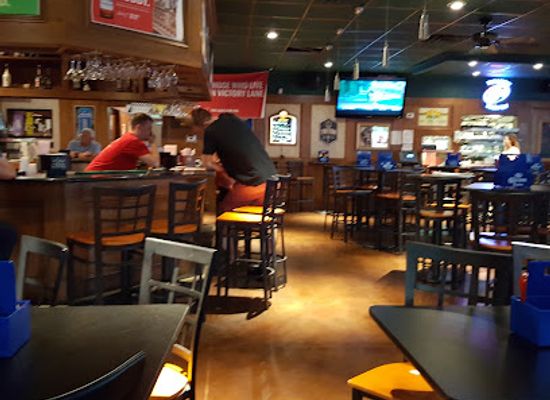 indiana/southeast-indiana/bar/mucky-duck-pub