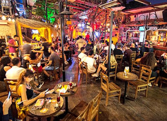 turkiye/antalya/kaleici/bar/copluk-cafe-bar