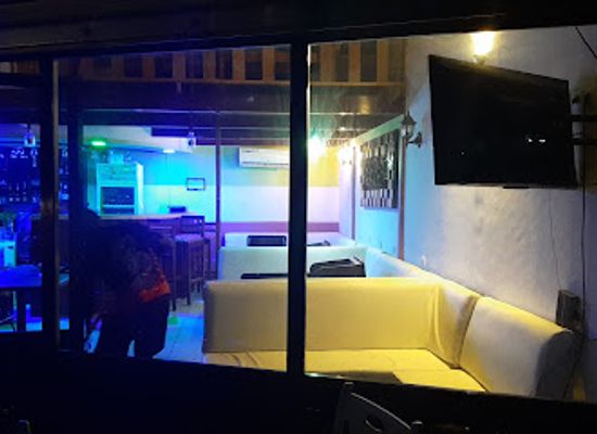 cameroon/littoral/bar/v-i-p237-lounge-disco