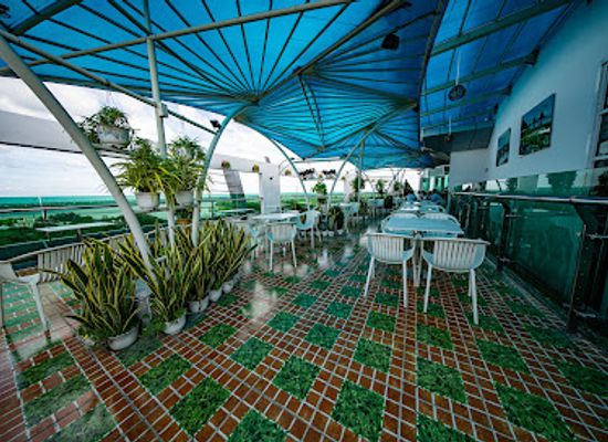 vietnam/can-tho/bar/ninh-kieu-sky-bar