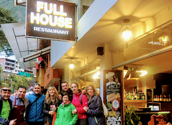 peru/machu-picchu/bar/full-house-peruvian-cuisine-craft-beer