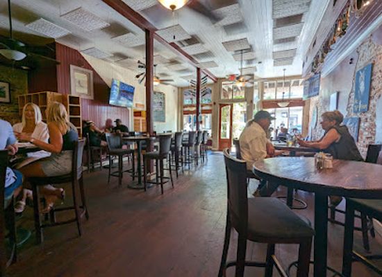 florida/st-george-island/bar/the-owl-tap-room