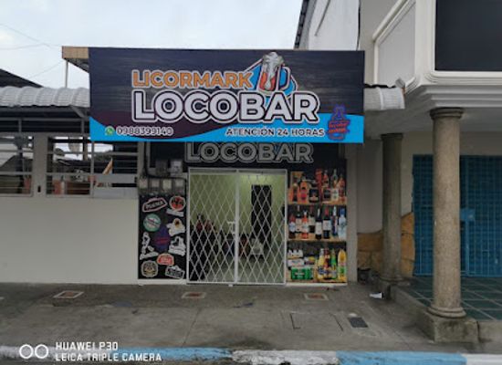 ecuador/manta/bar/locobar
