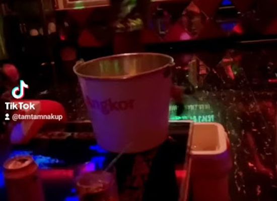 cambodia/kampong-chhnang/bar/ktv