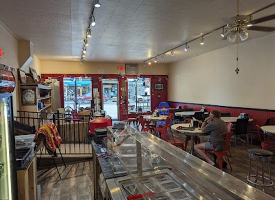wyoming/johnson-county/bar/rosie-s-americana-cafe