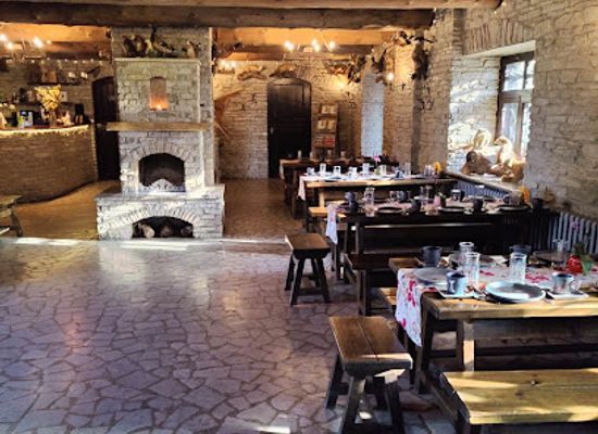 estonia/saaremaa/bar/kaali-tavern