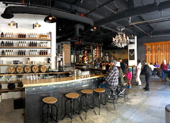 california/mammoth-lakes/bar/shelter-distilling